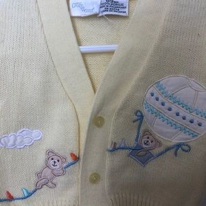 Vintage yellow cardigan 6/9 months.